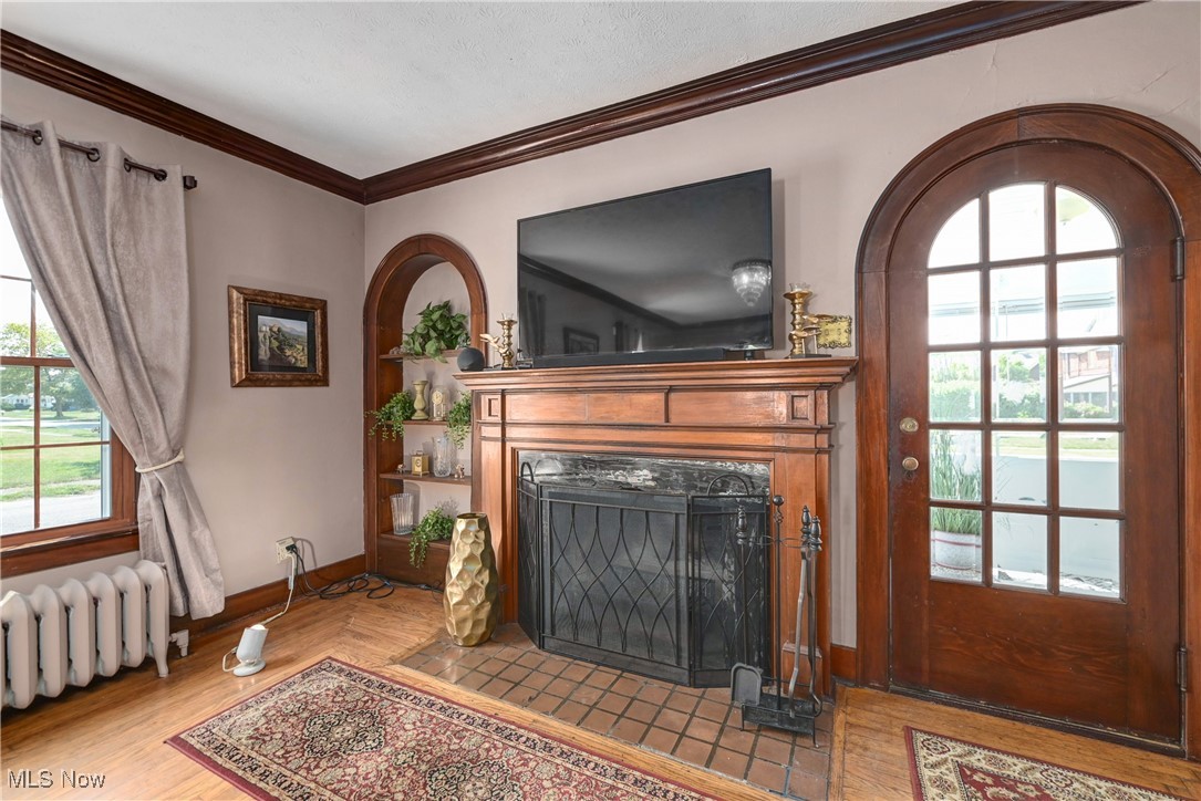 1346 W 7th Street