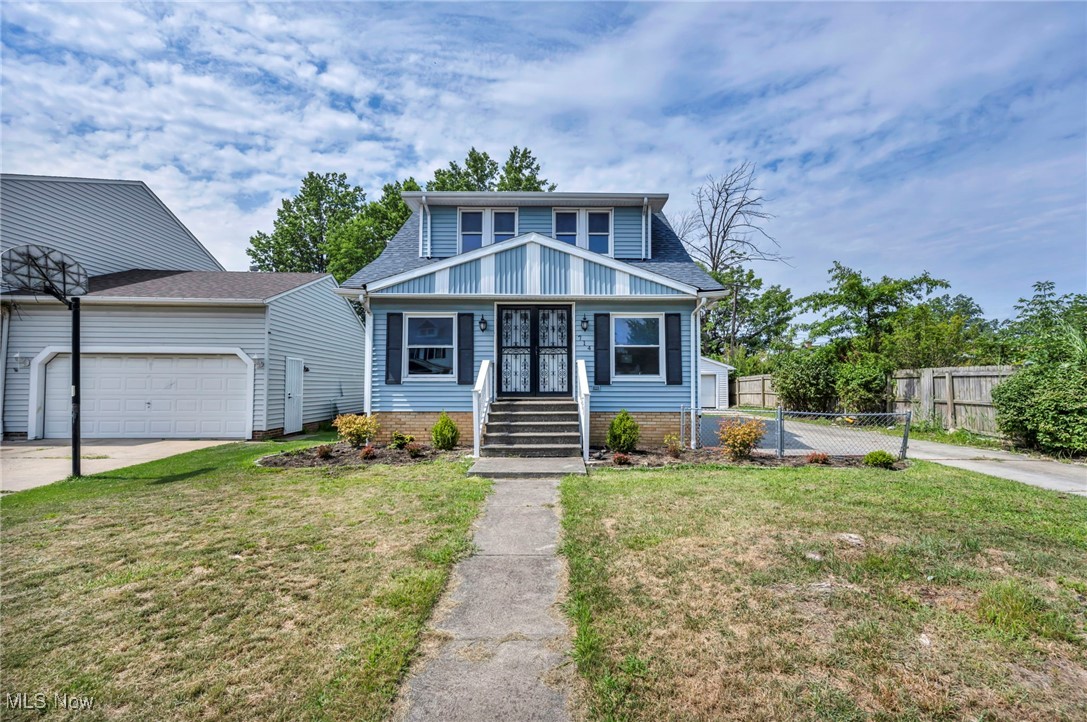 Step inside this beautifully newly renovated 4-bedroom, 3-bathroom home offering over 1,800 sq. ft. of modern living space, a detached 2-car garage, and a walk-out basement. Featuring a brand-new central air unit, fresh updates, and a spacious fenced-in backyard, this home is ready for its new owner.
You’re greeted by the inviting family room, highlighted by a striking black ceiling beam, new recessed lighting, and stylish finishes. Flow seamlessly into the dining room, the perfect space for gatherings and everyday meals. From there, step into the stunning new kitchen, complete with granite countertops, sleek black soft-close cabinets, a timeless subway tile backsplash, and stainless steel appliances.
Fresh paint and durable LVP flooring run throughout the main areas, with plush carpet in the bedrooms for added comfort. The first floor also features a bedroom with an attached half bath—ideal for guests or a home office. Upstairs, you’ll find three spacious bedrooms and a fully renovated full bath boasting a double vanity, matching mirrors, and a subway-tiled shower.
The walk-out basement includes a new hot water tank, an additional half bath, and plenty of space ready to be finished to your liking. Step outside to enjoy the spacious fenced backyard, perfect for entertaining or relaxing.
Property to be delivered POS compliant.
Don’t miss your opportunity to own this move-in-ready gem—call your favorite Realtor today to schedule a showing!
