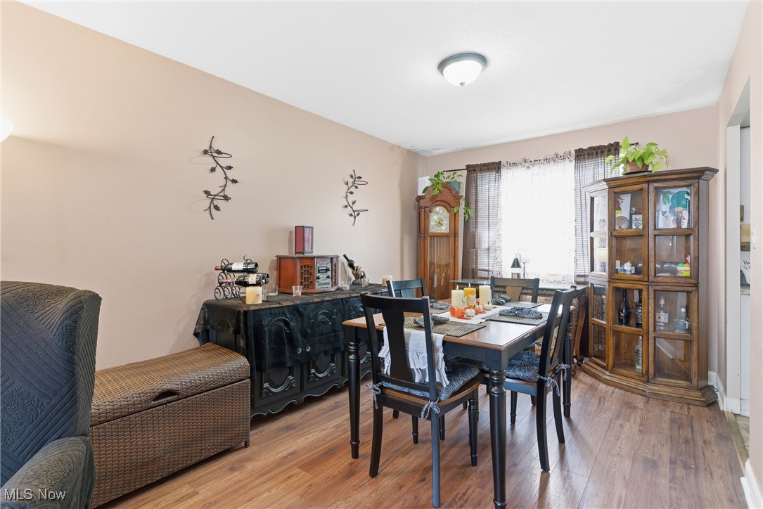 Crest Gate - Residential