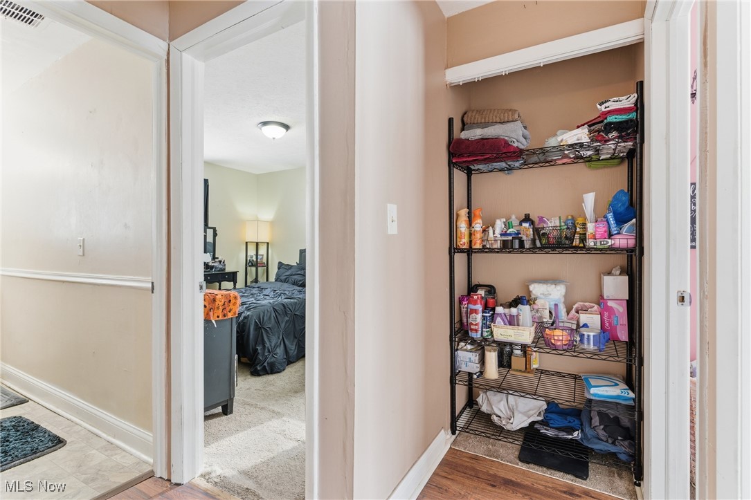 Crest Gate - Residential