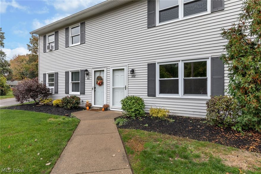 Fully updated, move-in ready townhouse. This two bedroom unit has recently undergone a complete renovation. New in 2020 - luxury vinyl plank flooring, carpet, furnace including central air, hot water tank, paint throughout, washer, dryer, refrigerator and most window panes have been replaced. All appliances are included. Wonderful investment opportunity, starter home or perfect for someone who enjoys low maintenance living!