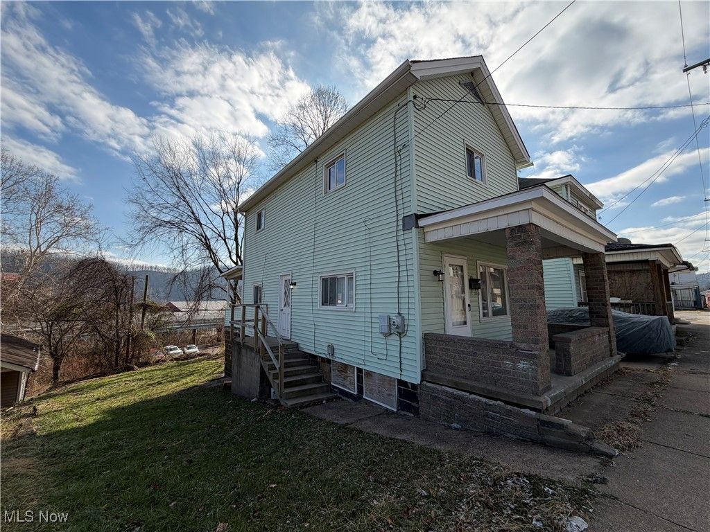Photo of 720 N Zane Highway, Martins Ferry, OH 43935 (MLS # 5177578)