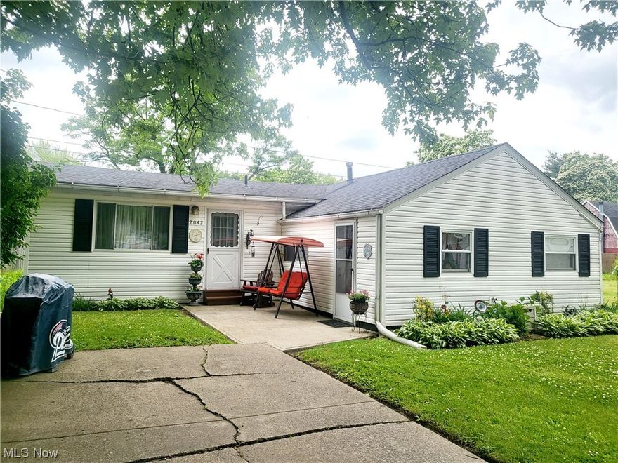 Cozy 3 bedroom ranch style home in Sheffield Township and the sought after Clearview school district.  Efficient floorplan, enticing front entrance, colorful eat-in kitchen, step up to spacious living room area, large laundry room with access to backyard, nicely landscaped lot, fully insulated thus contributing to lower utility bills and so much more!  Call today to see something different.