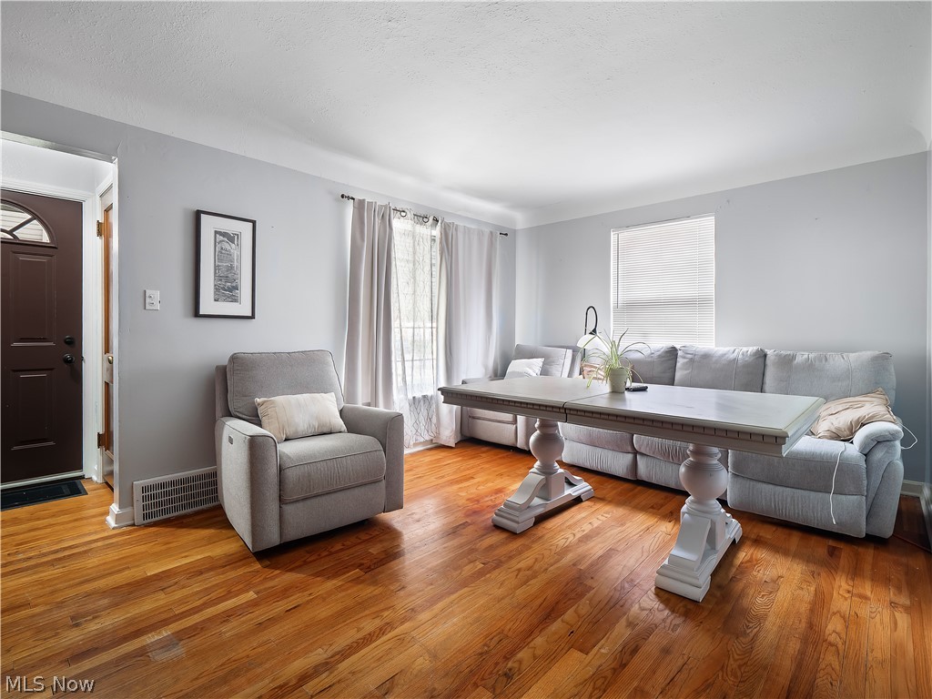 Grantwood Realty Companys Gra - Residential