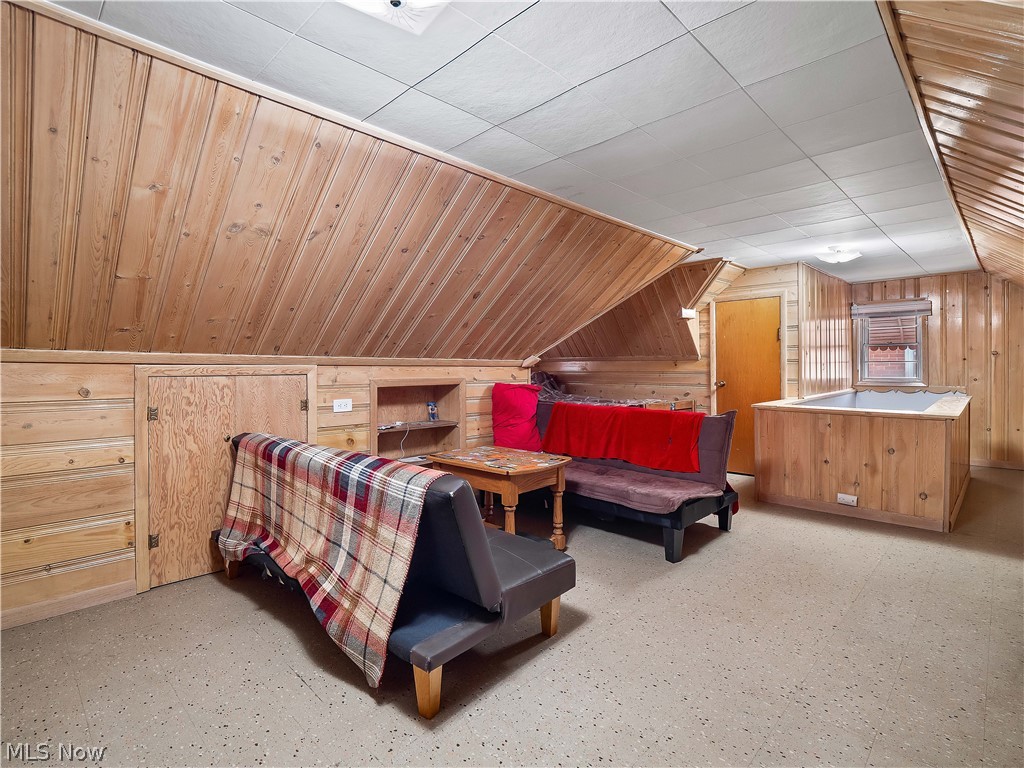 Grantwood Realty Companys Gra - Residential