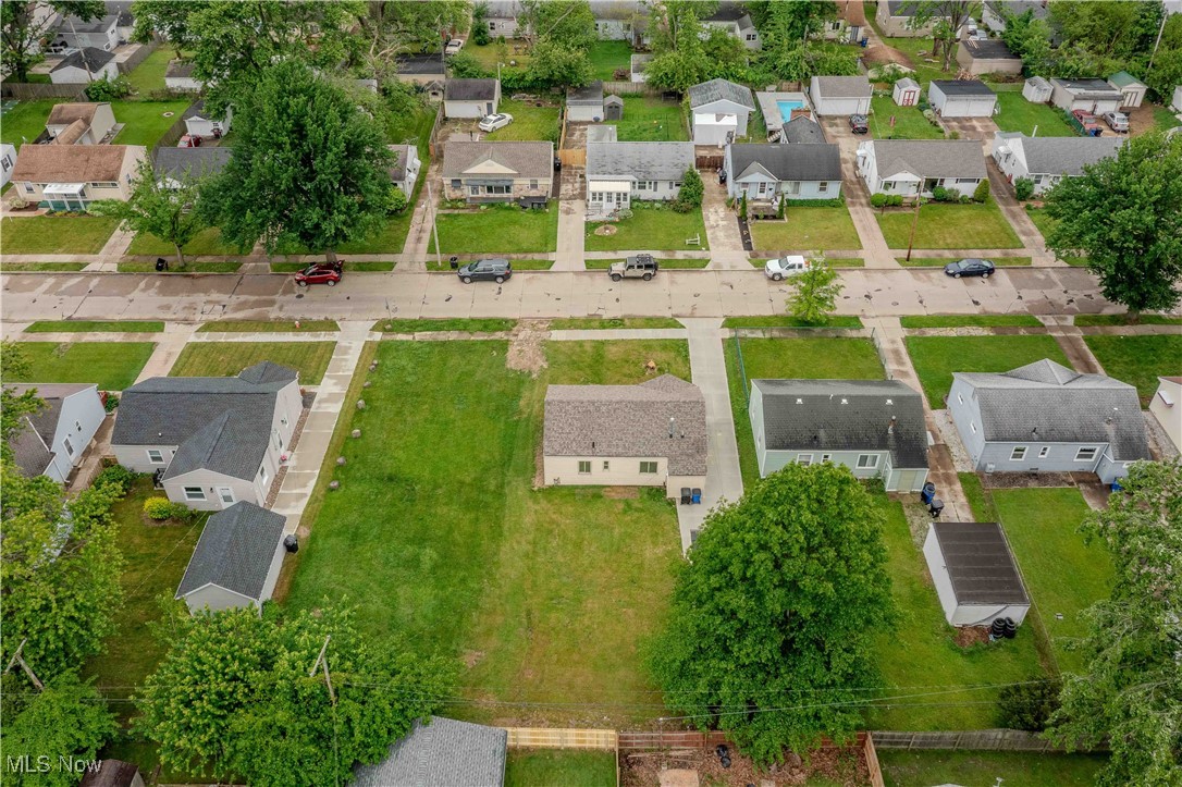 13820 Leroy Avenue, Cleveland, Ohio image 40