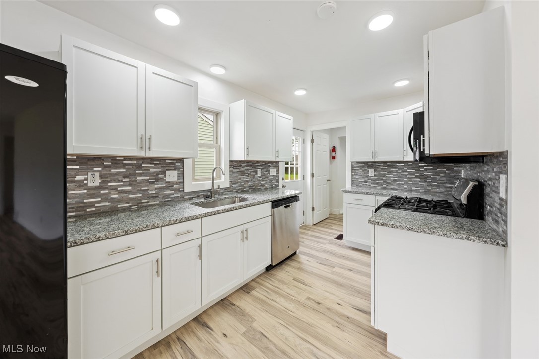 13820 Leroy Avenue, Cleveland, Ohio image 9