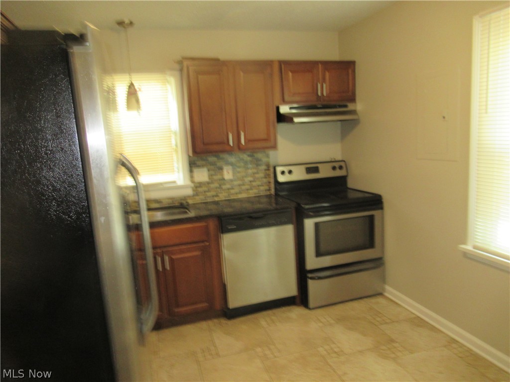 Merrick-Kleist Puritas Gardens Su - Residential Lease