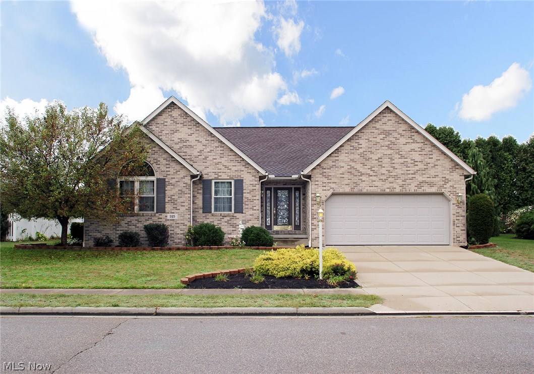 You must see this Beautiful Brick and Vinyl Ranch Home with a fabulous floor plan. The One Owner Home built in 2002, has Vaulted Ceilings in the Living and Family Rooms with 2 Fully Finished Floors and a second Kitchen in the lower level. Total square footage for this home is over 3500. The large foyer welcomes you into a grand living room with gas fireplace and large windows to the rear lawn. The kitchen, dining room and family room all provide open concept living, with over 39 feet of open site lines making it a home for true family living. The home offers lots of light with large over-sized windows and great French doors out of the family room onto a rear patio. The kitchen is fully equipped with all appliances, ceramic flooring, nice Oak Cabinetry with ample storage and a bar for the kid's breakfast. The split bedroom floor plan is a great asset for the family and offers privacy and a retreat. The master bedroom is accompanied by a large master 4 piece bath a very large walk in clo