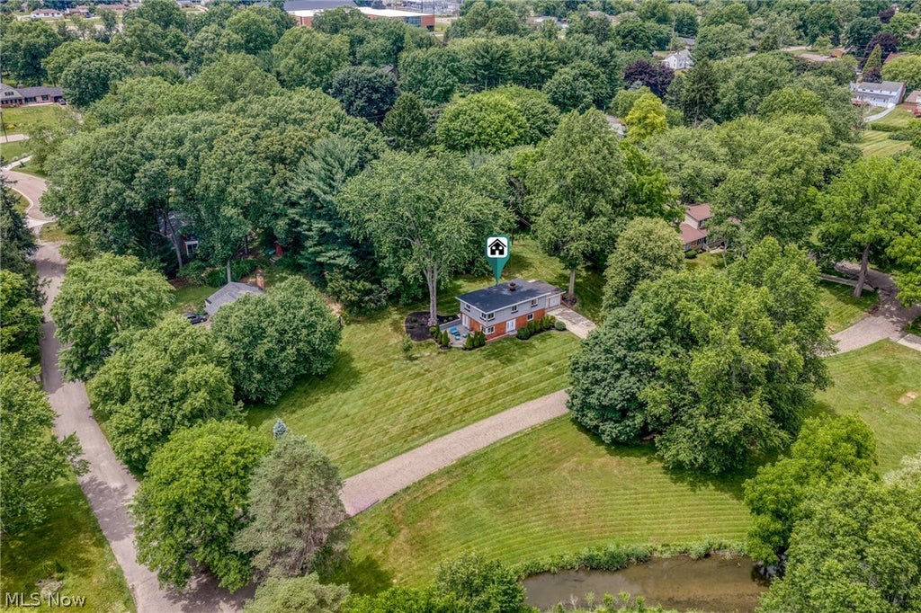 Photo of 145 Brookdell Drive NW, North Canton, OH 44720 (MLS # 5220150)