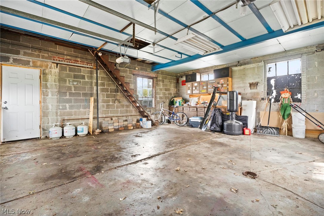 Vineyard Beach - Residential