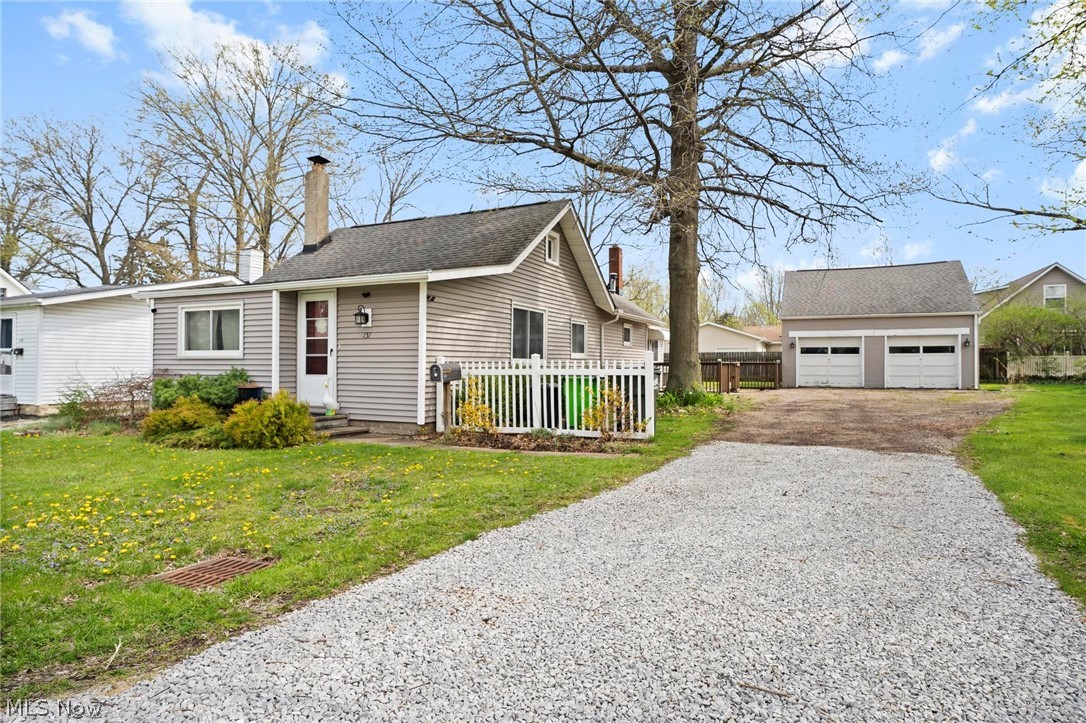 Vineyard Beach - Residential