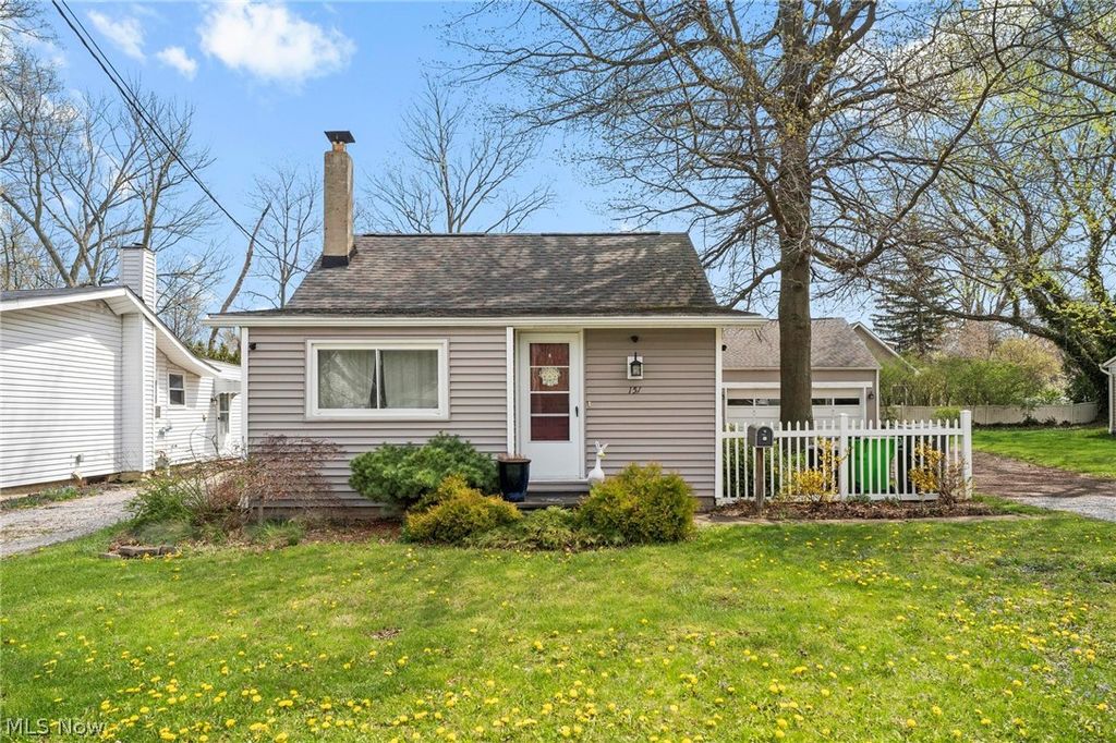 Photo of 151 Fay Avenue, Avon Lake, OH 44012 (MLS # 5200799)