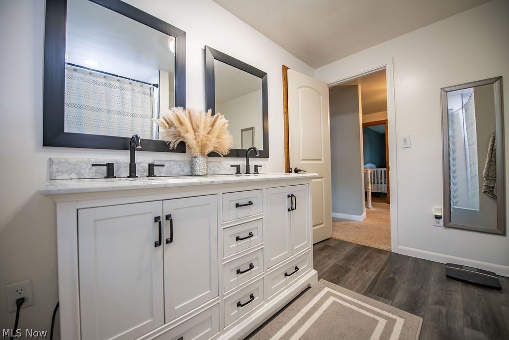 Leah N Senhausers First Addition - Residential