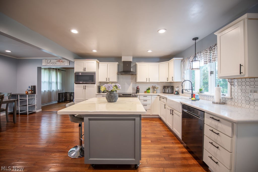Leah N Senhausers First Addition - Residential