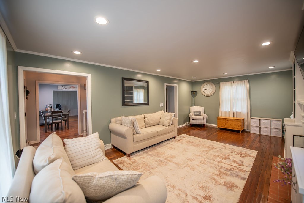 Leah N Senhausers First Addition - Residential