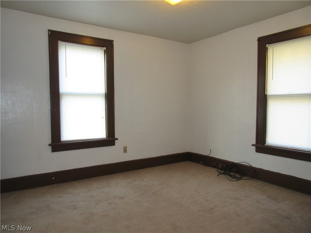 Canton - Residential Income