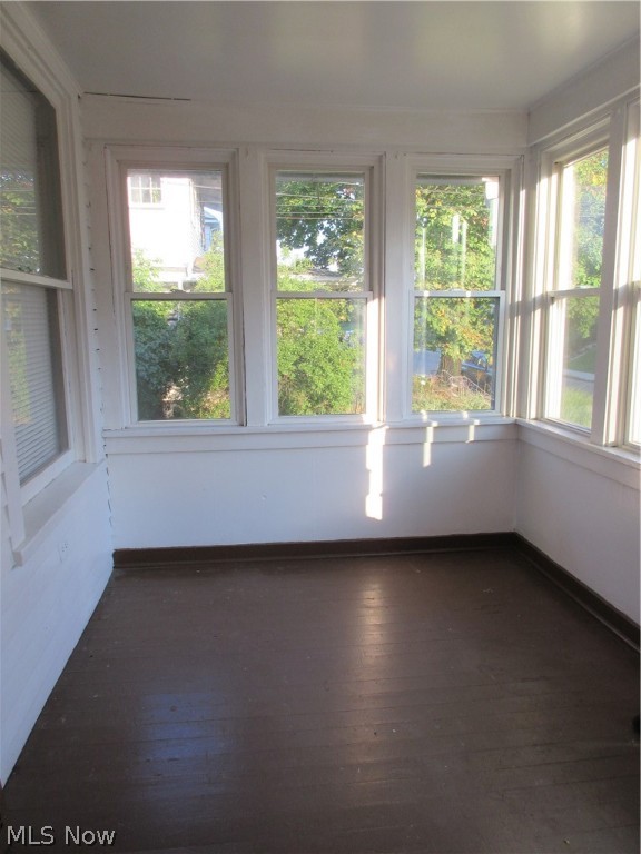 Canton - Residential Income