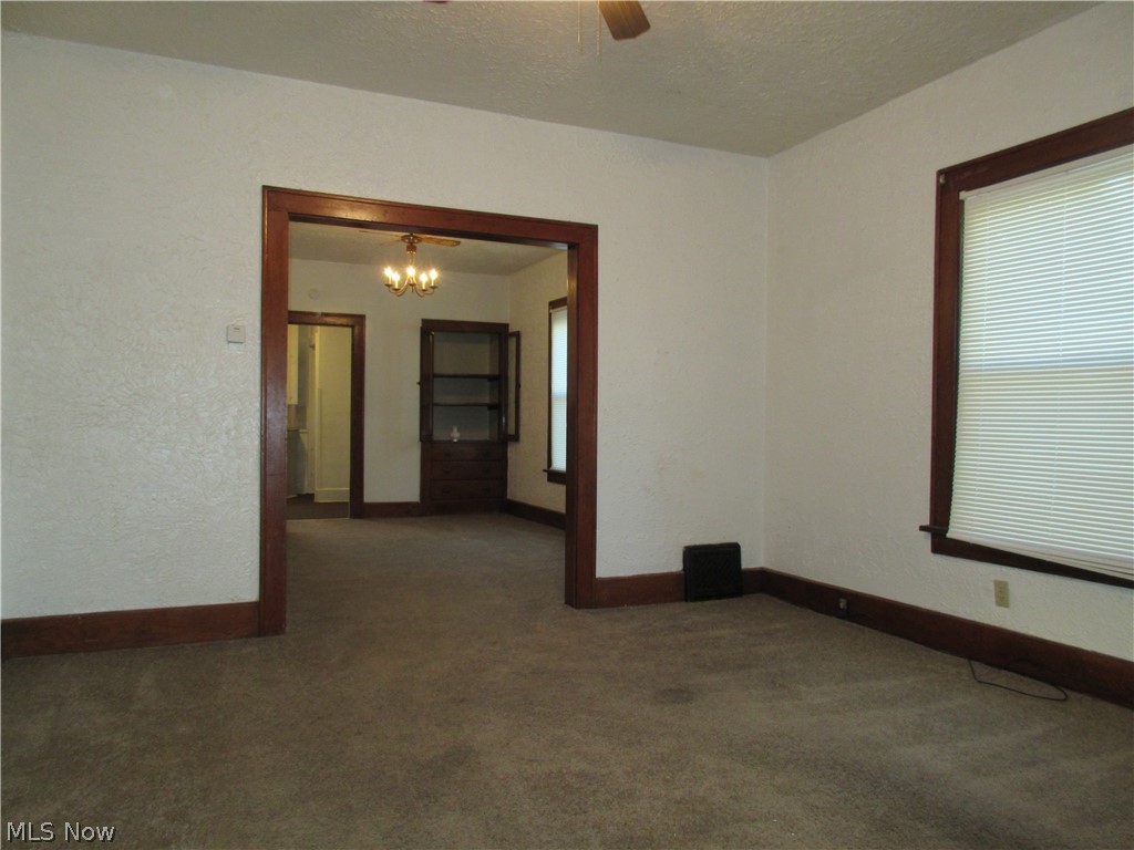 Canton - Residential Income