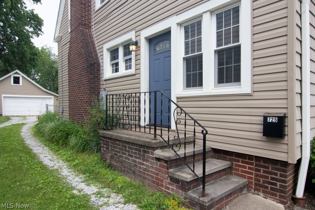 Akron 04 - Residential