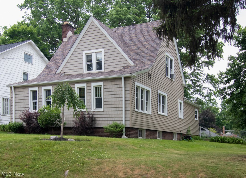 Akron 04 - Residential