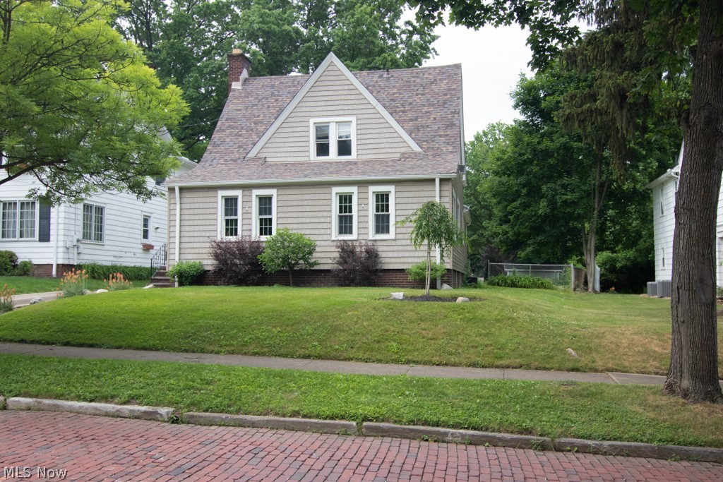 Akron 04 - Residential