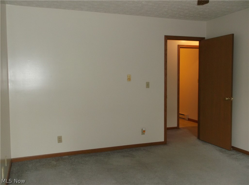 Coventry Es Tates - Residential Lease