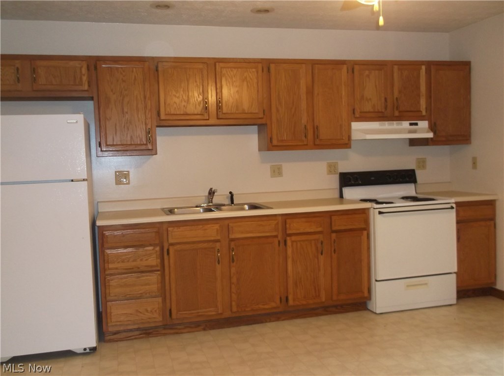 Coventry Es Tates - Residential Lease
