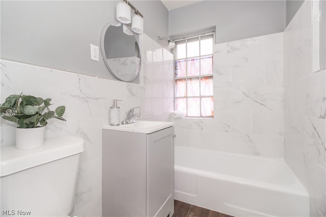 Shaker Gardens Condo - Residential