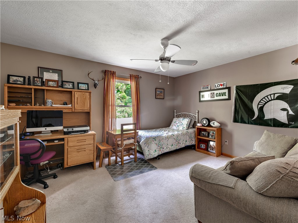 Forest Mdws 02 - Residential