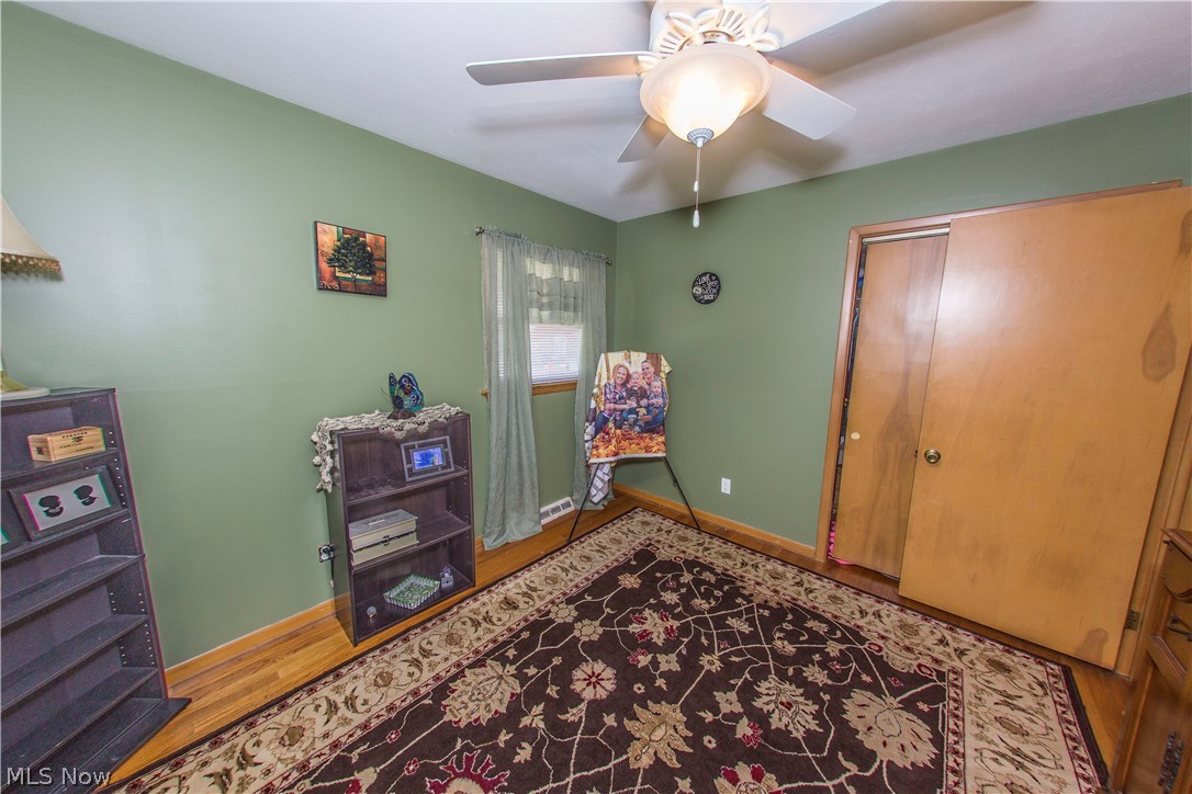 Harold J Whites 01 - Residential