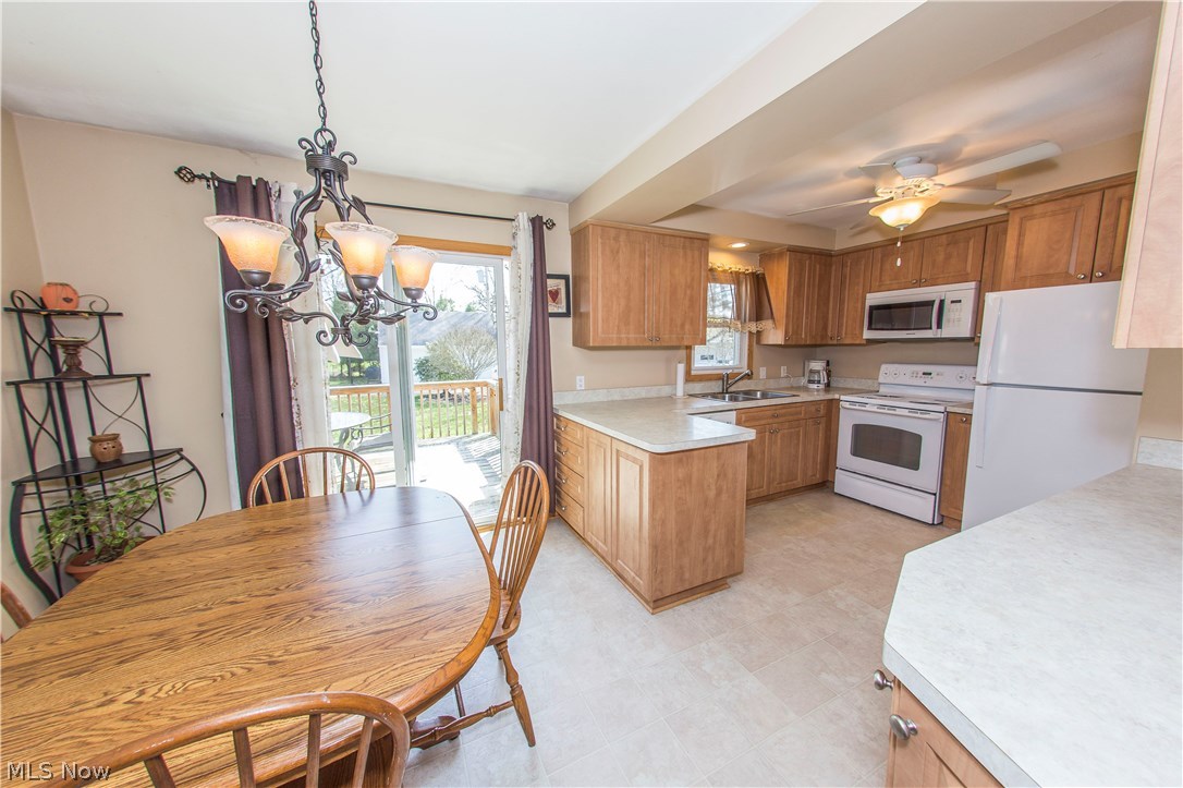 Harold J Whites 01 - Residential