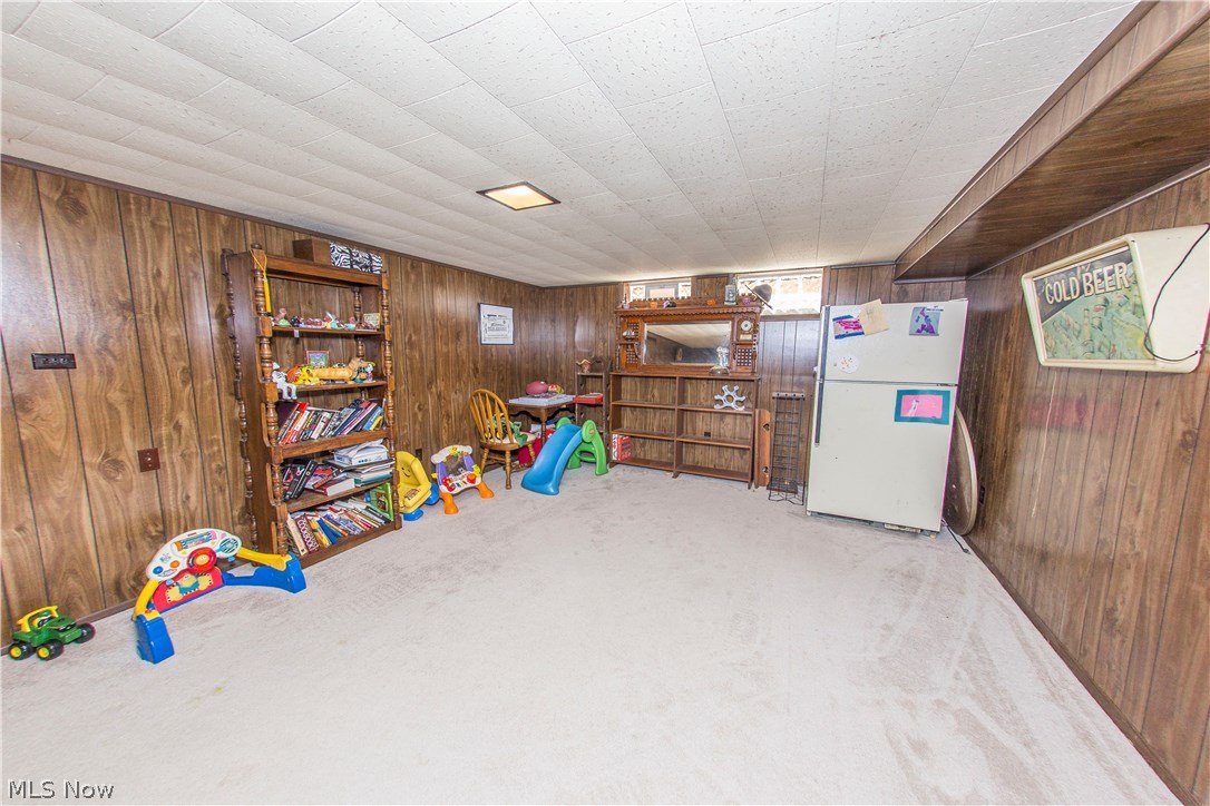 Harold J Whites 01 - Residential