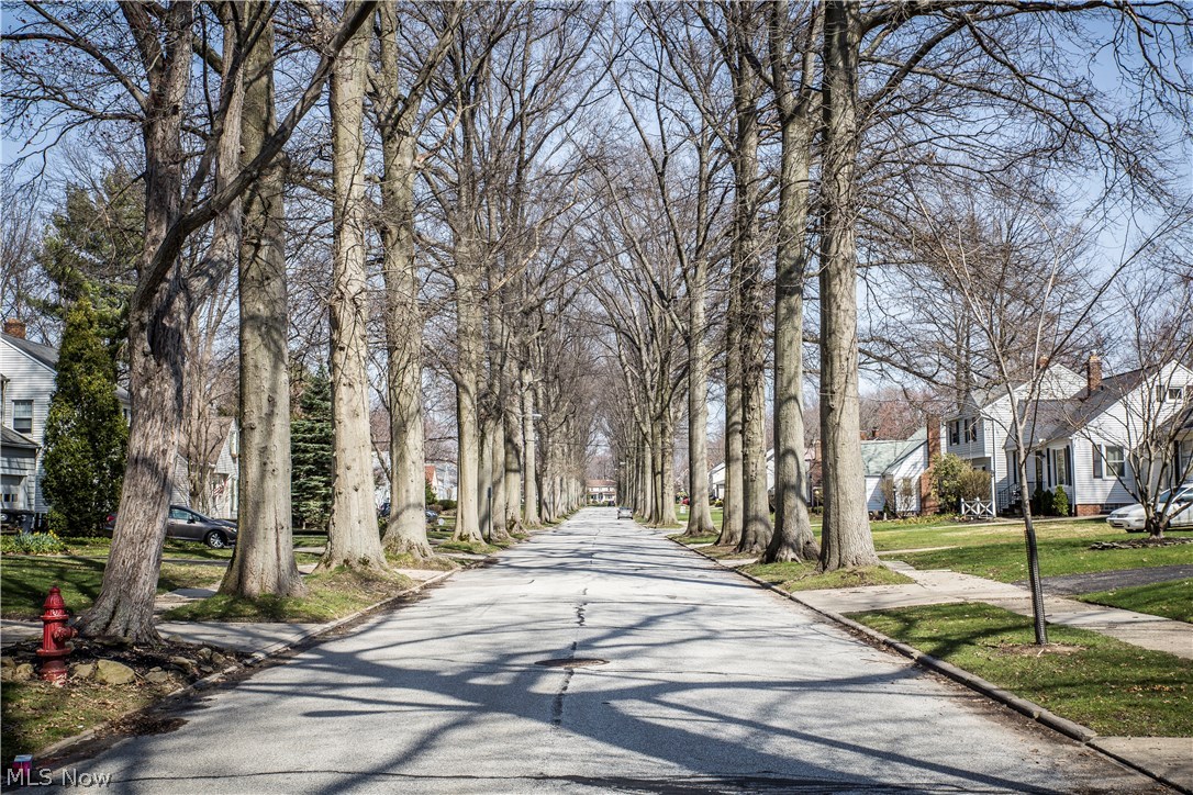 Harold J Whites 01 - Residential