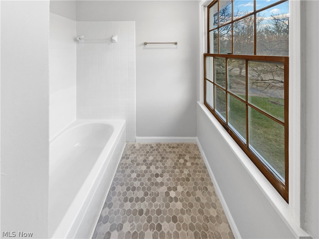 Twin Oaks - Residential