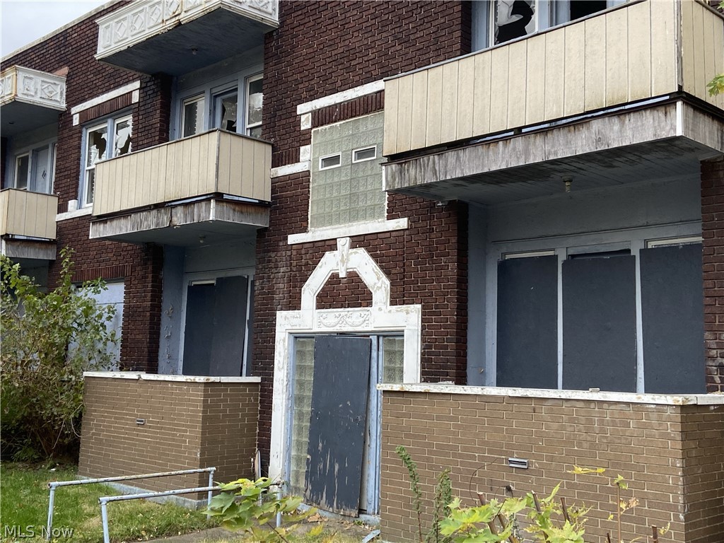 Speedway Park - Commercial Sale