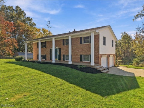 Tiny photo for 13900 Marlington Street NE, Alliance, OH 44601 (MLS # 5255017)