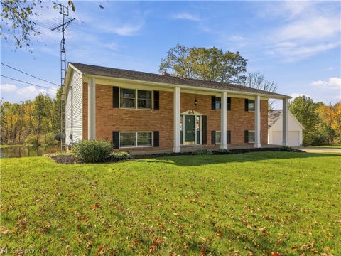 Tiny photo for 13900 Marlington Street NE, Alliance, OH 44601 (MLS # 5255017)