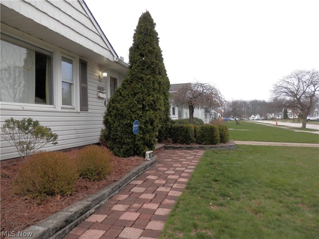 Photo of 30153 Truman Avenue, Wickliffe, OH 44092 (MLS # 5195235)