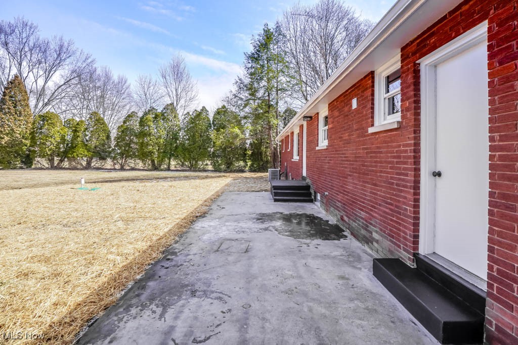 13001 Beeson Street, Alliance, Ohio image 29