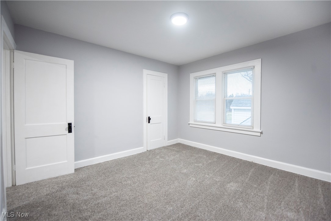 239 Lear Road, Avon Lake, Ohio image 32