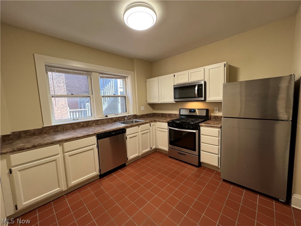 Renaissance - Residential Lease