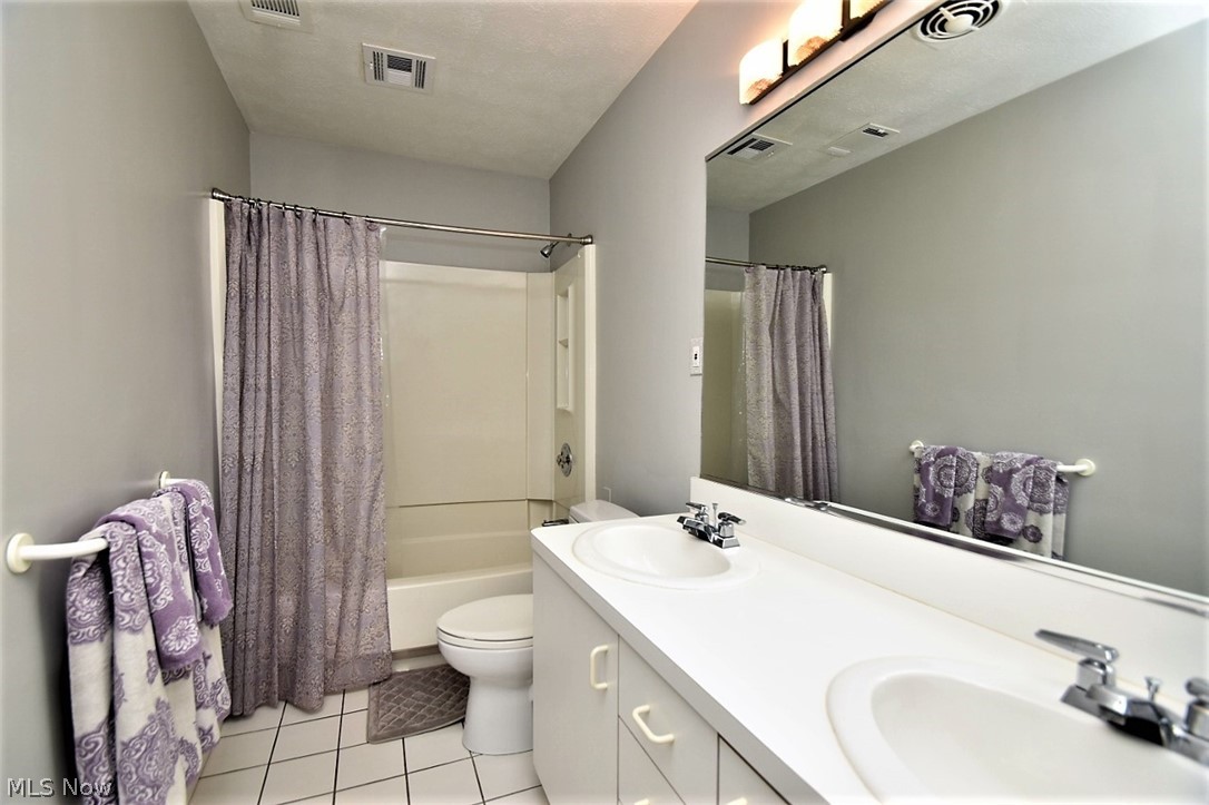 Shaker Country Estates - Residential