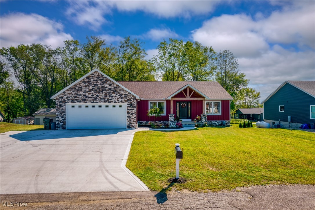 View Massillon, OH 44647 house