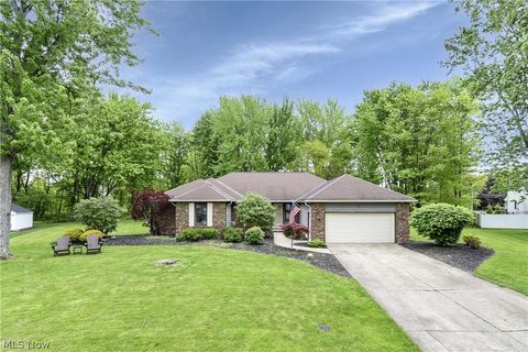 Tiny photo for 32078 Willow Circle, Avon Lake, OH 44012 (MLS # 5200398)