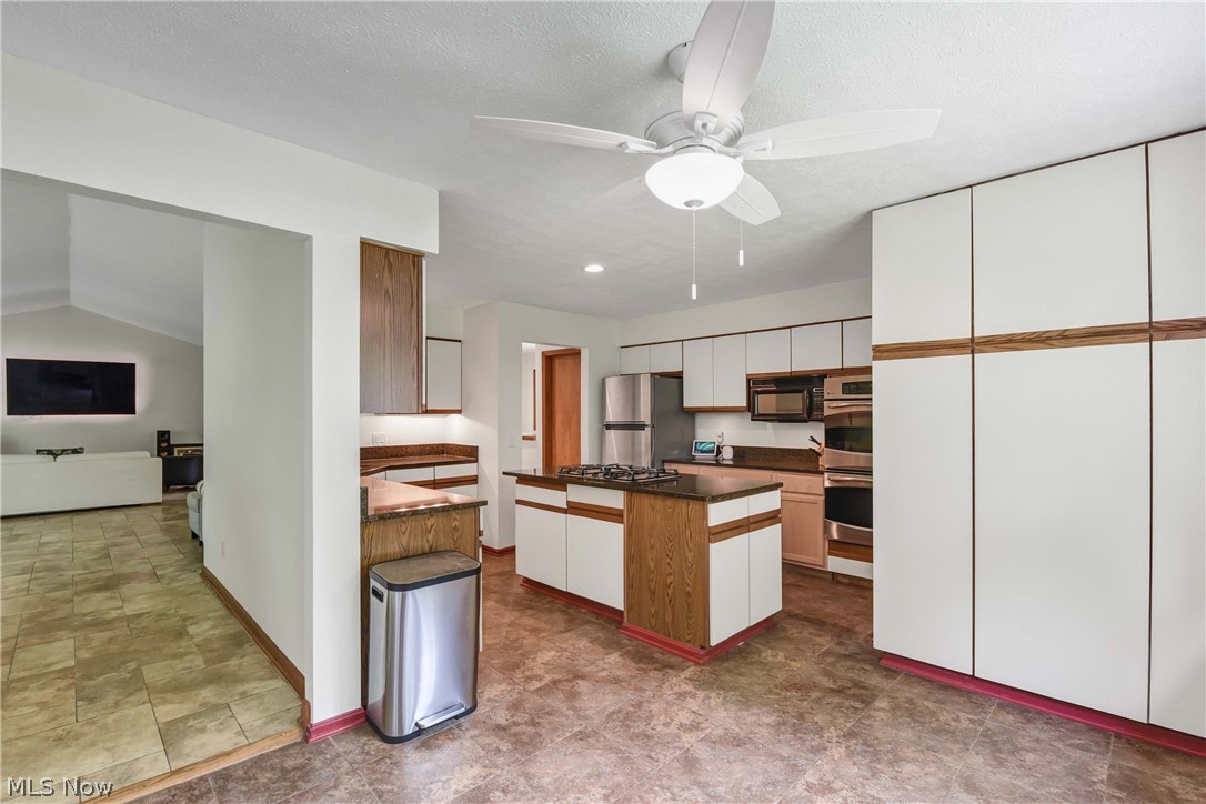 James Realty Sub #8 - Residential