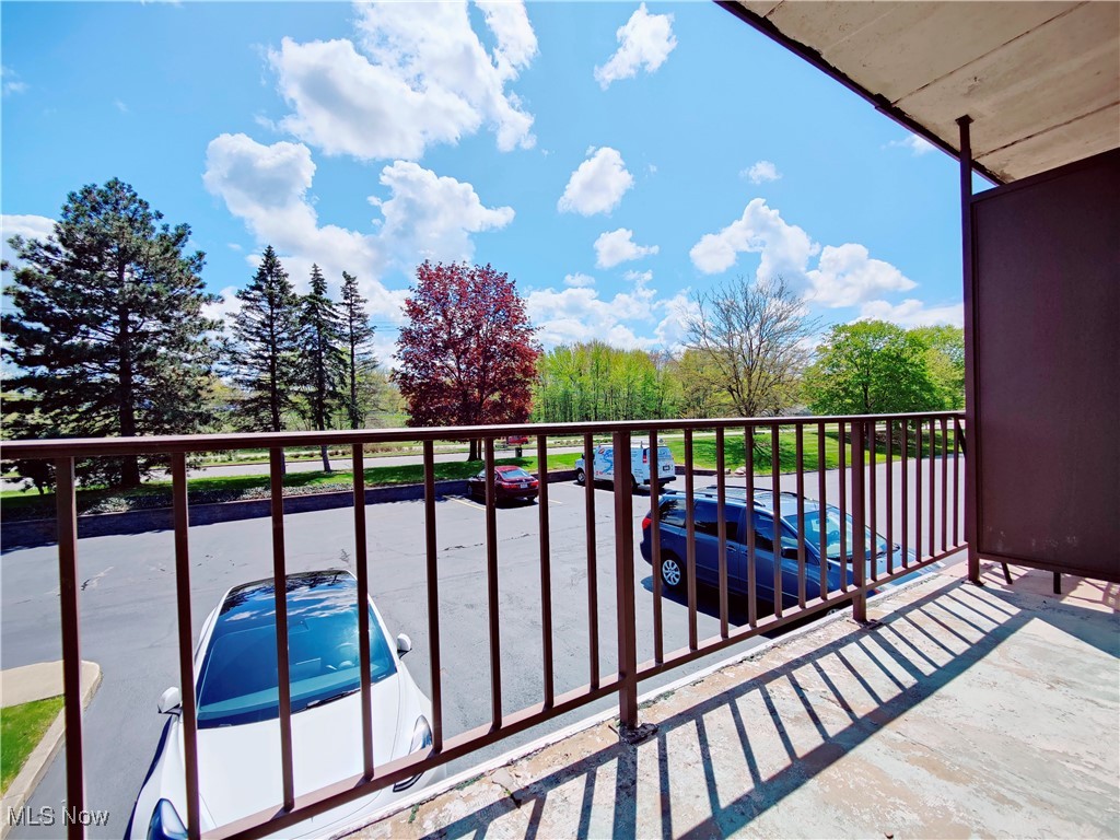 4849 Grace Road #104, North Olmsted, Ohio image 19