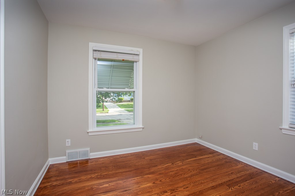 Ridgewood 03 - Residential