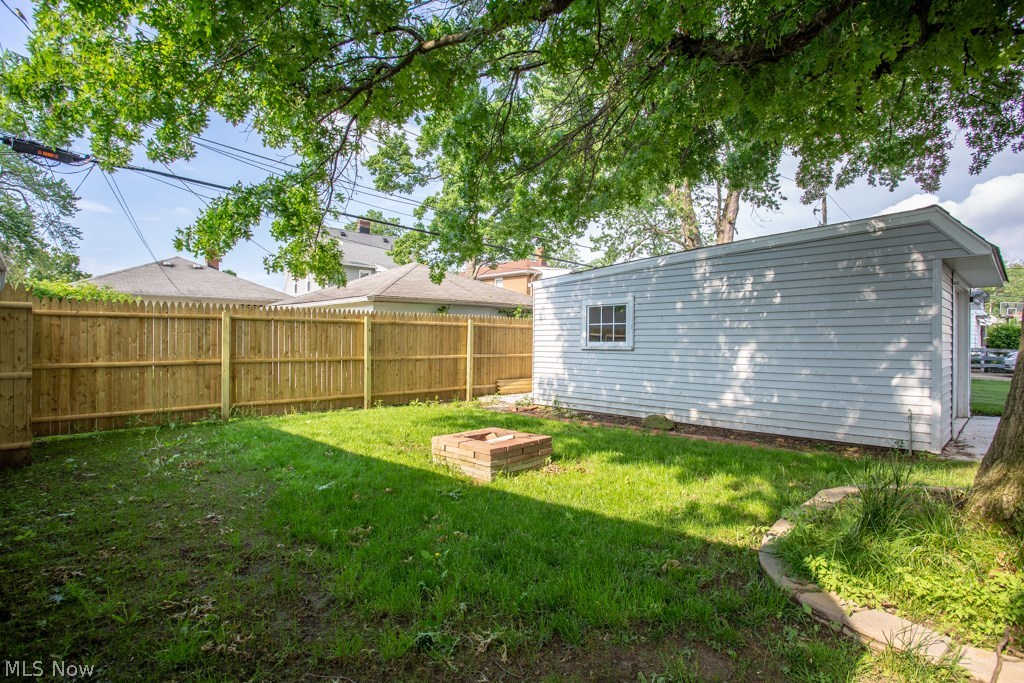 Ridgewood 03 - Residential