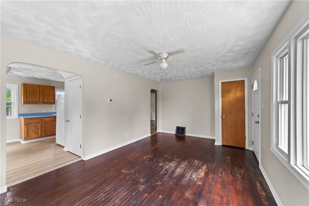 1035 Ray Street, Akron, Ohio image 4